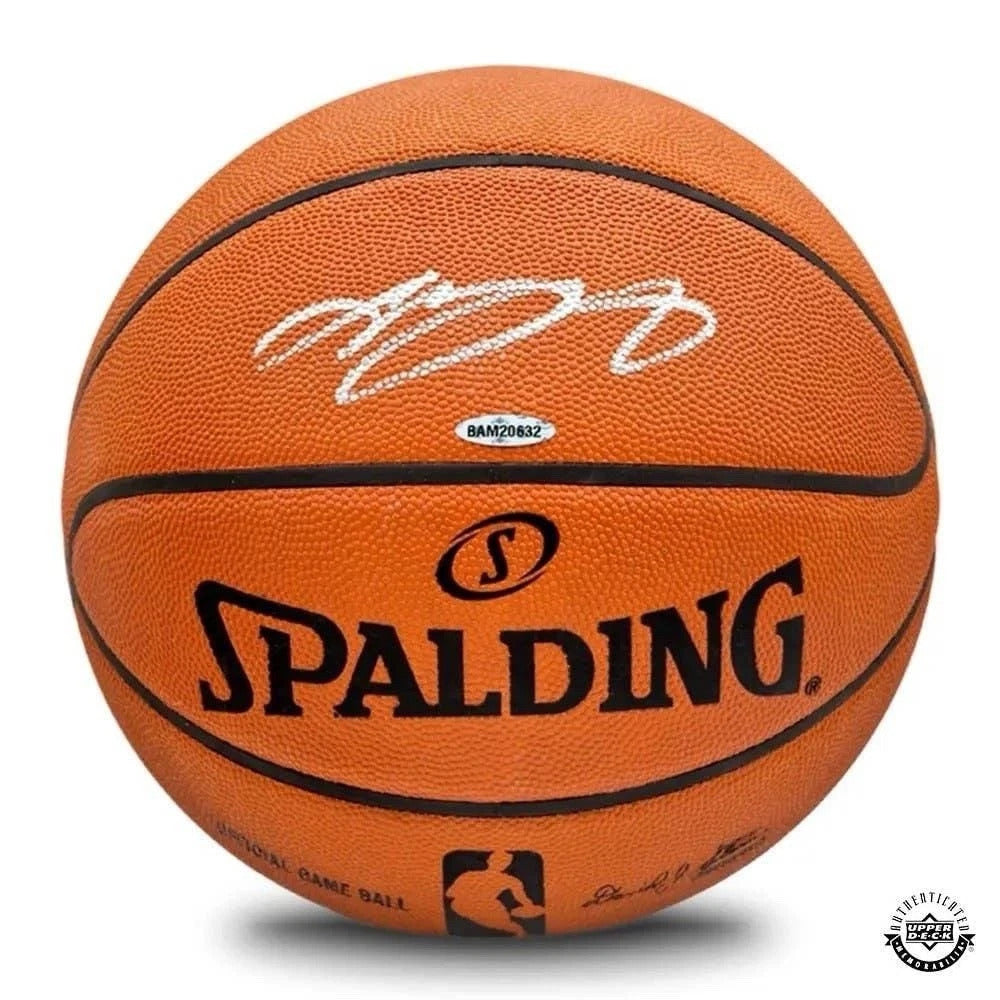 REPLICA AUTOGRAPHED LEBRON JAMES BASKETBALL